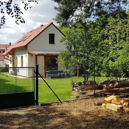 Prazdninovy Dum Barca Vlkov Villa Exterior photo